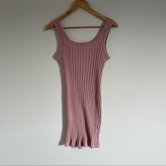 Pink Bodycon Ribbed Dress - Picture 2 of 3